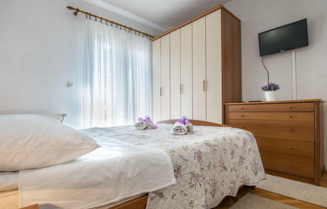 Apartment Baskovic Promajna