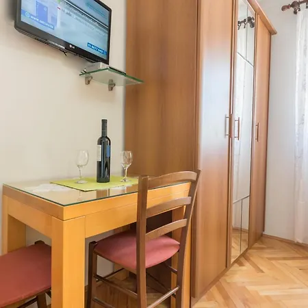 Apartments Baskovic Promajna Exterior photo