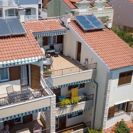Apartments Baskovic Promajna Exterior photo