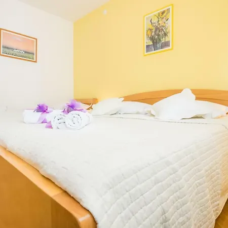 Apartments Baskovic Promajna Exterior photo